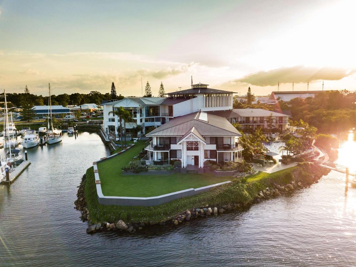 Отель Sails Port Macquarie By Rydges Экстерьер фото