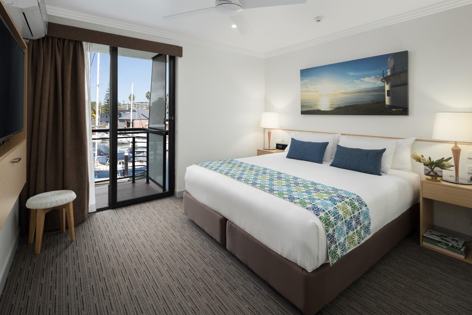 Отель Sails Port Macquarie By Rydges Экстерьер фото