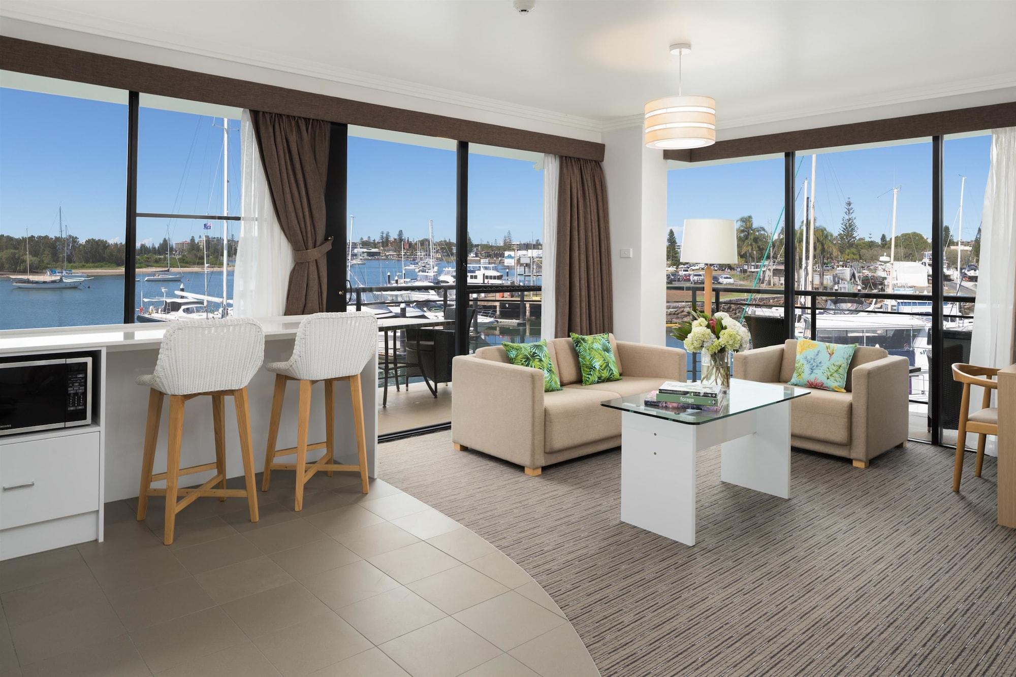 Отель Sails Port Macquarie By Rydges Экстерьер фото