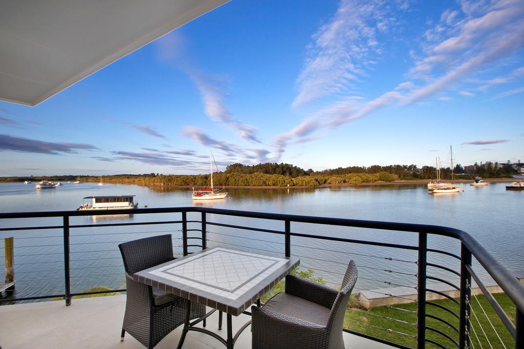 Отель Sails Port Macquarie By Rydges Экстерьер фото