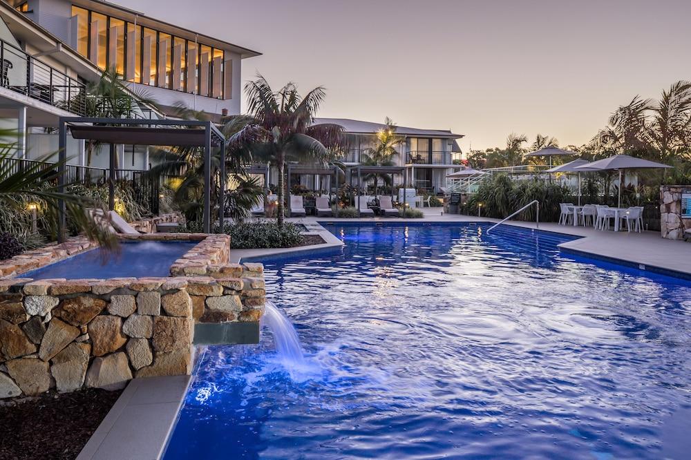 Отель Sails Port Macquarie By Rydges Экстерьер фото